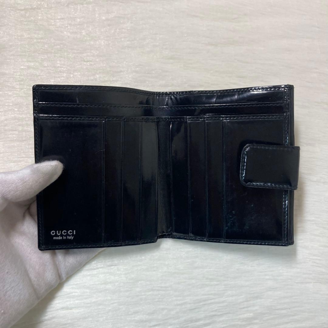 本日特別値下げ　GUCCI グッチ　エナメル　二つ折り　ダブルホック　黒　GG