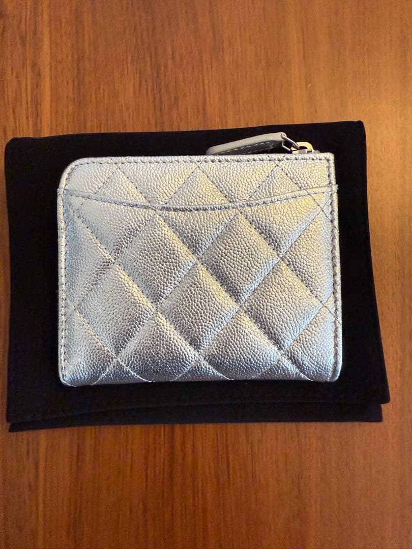 chami♡ 新品未使用CHANEL L字ジップタイプミニ財布