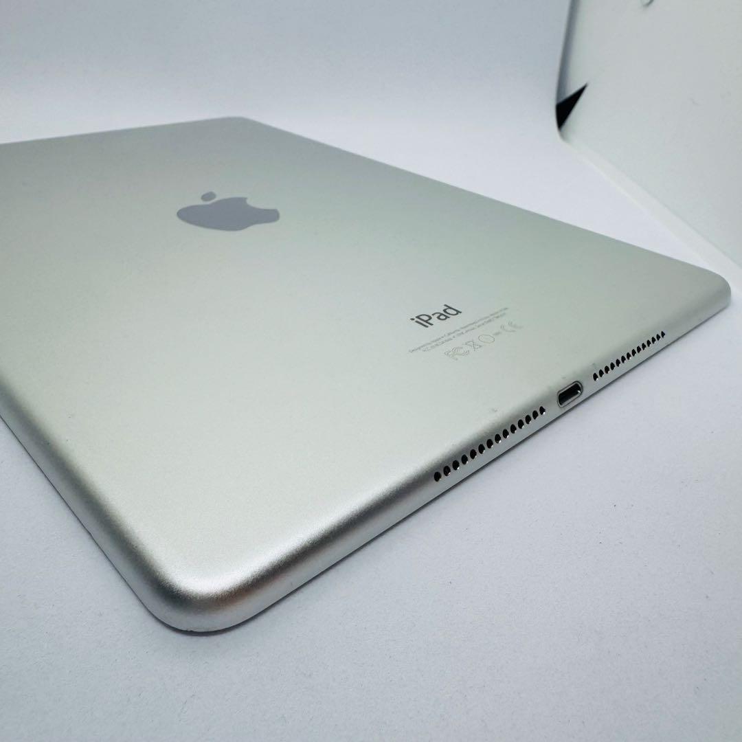 【新品バッテリー】iPadAir2 64GB本体 シルバー WiFiモデル