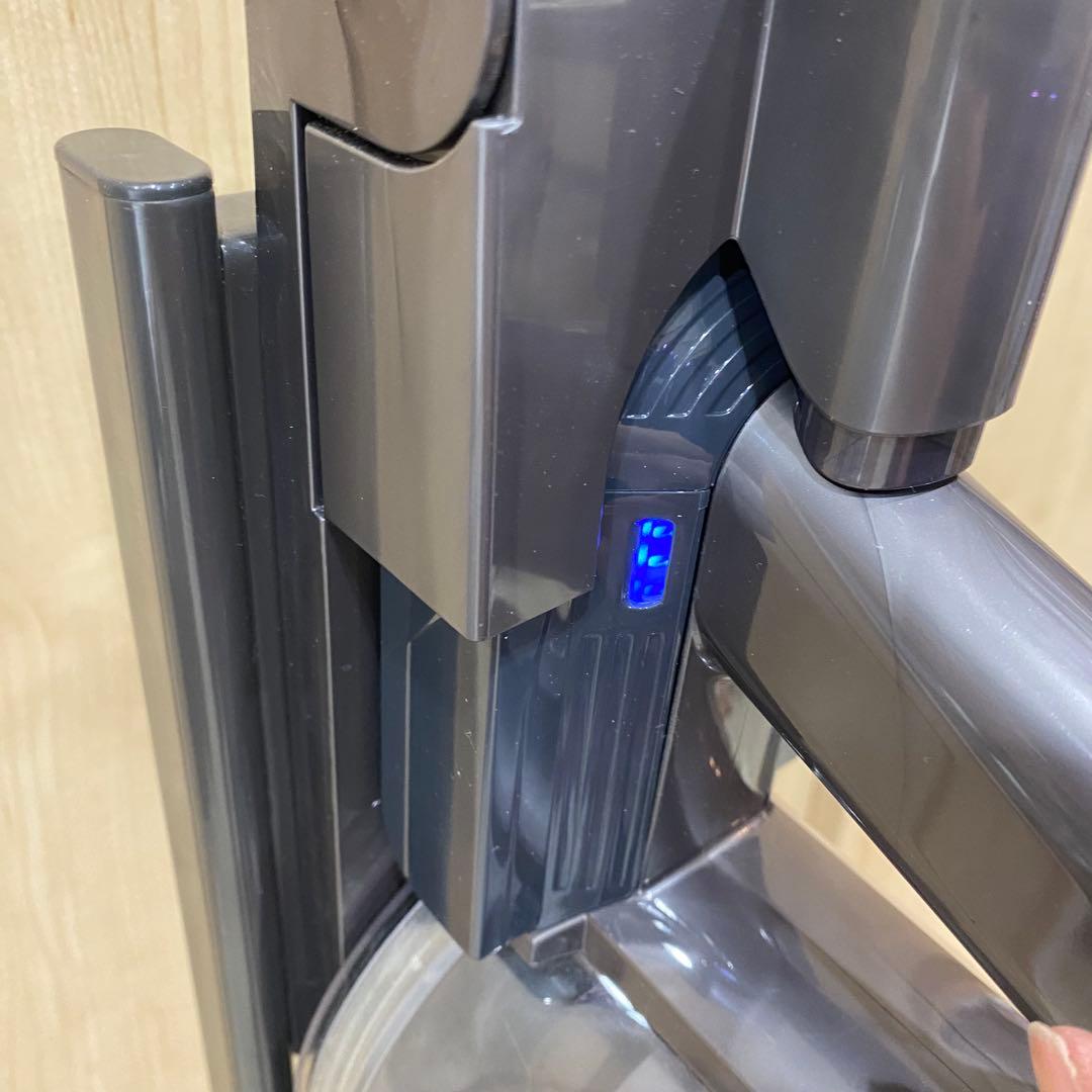 Dyson v8 slim Fluffy SV10K コードレス掃除機