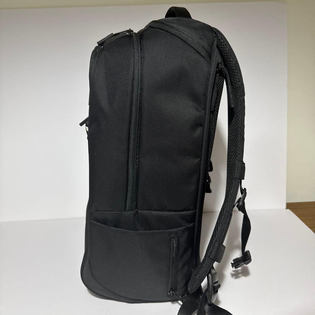 Incase（インケース）カメラバッグ DSLR Pro Pack