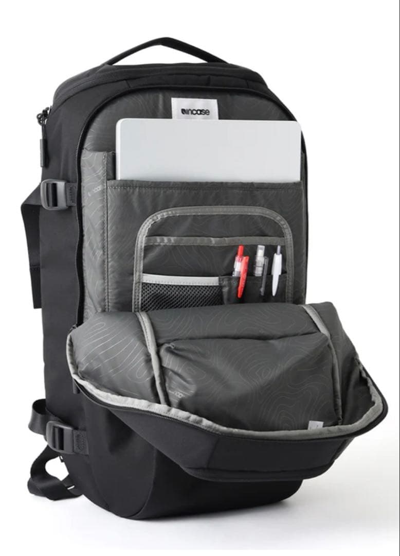 Incase（インケース）カメラバッグ DSLR Pro Pack