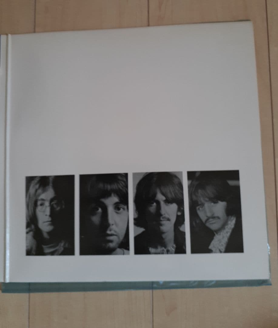 ザ・ビートルズ 　ホワイトアルバム　LPレコード(二枚組)