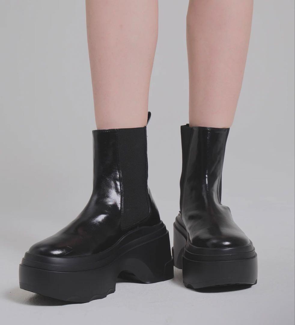 靴 thetoe Alter Short Boots black 22