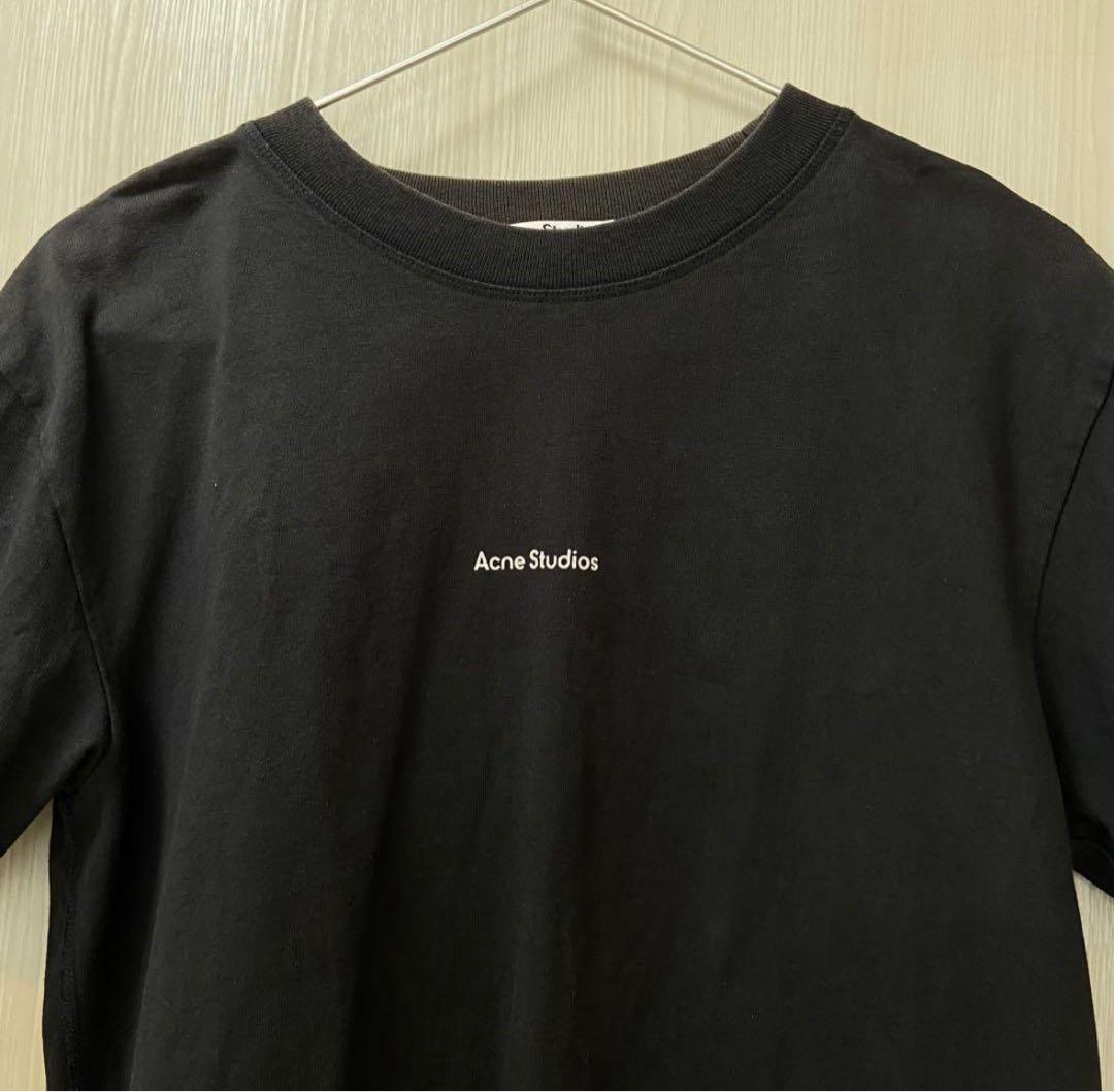 Acne Studios ブラック 半袖Tシャツ