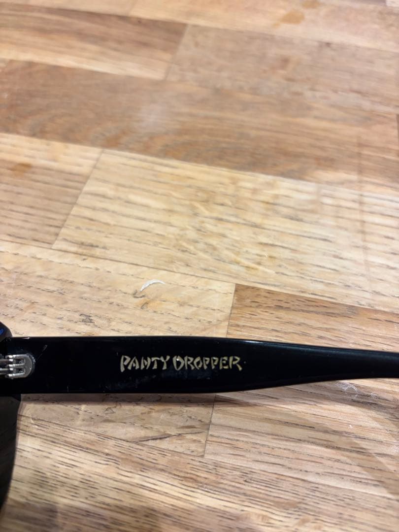 PANTY DROPPER ブラック サングラス Dry flower