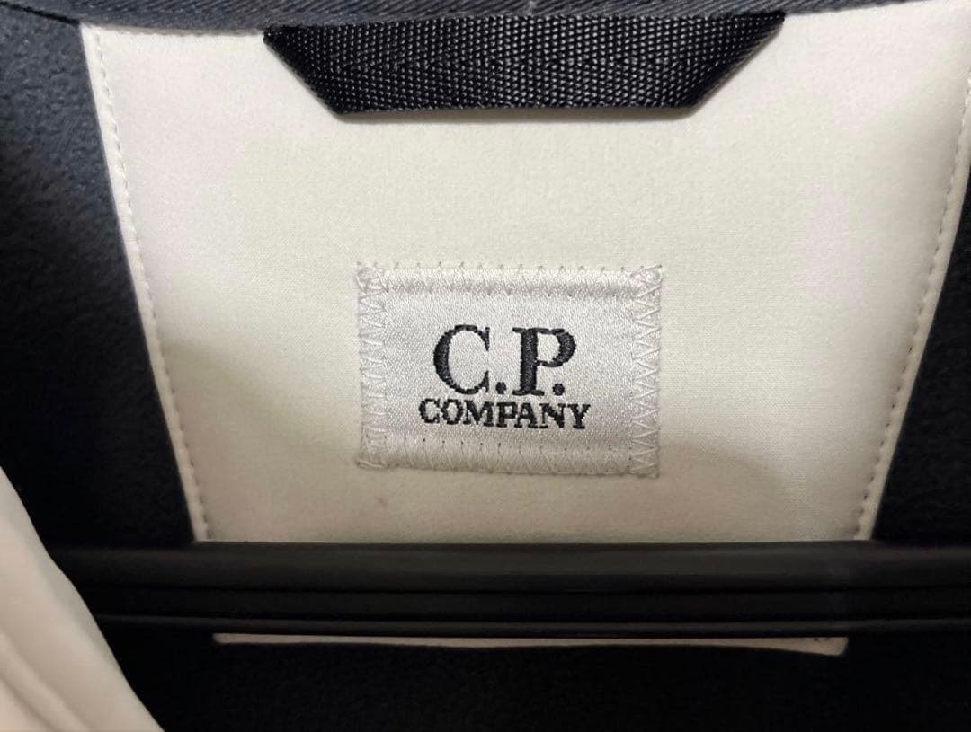 C.P. Company フード付きジャケット ホワイト