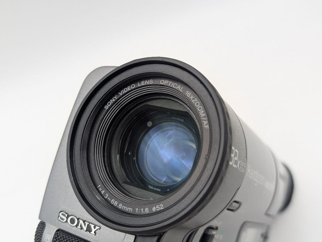 SONY ソニー 8mm テープ ビデオカメラ CCD-TR3000 1