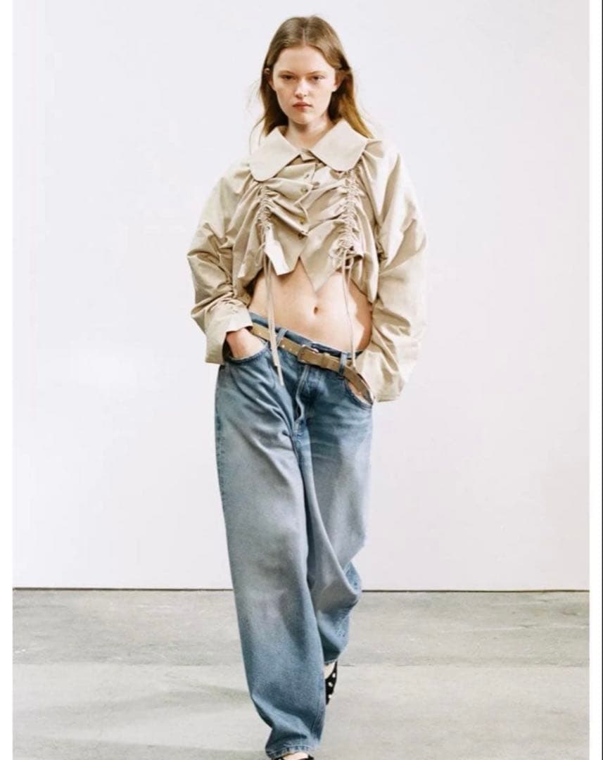 ZARA フリル付き　クロップド　トレンチコート　XS-S