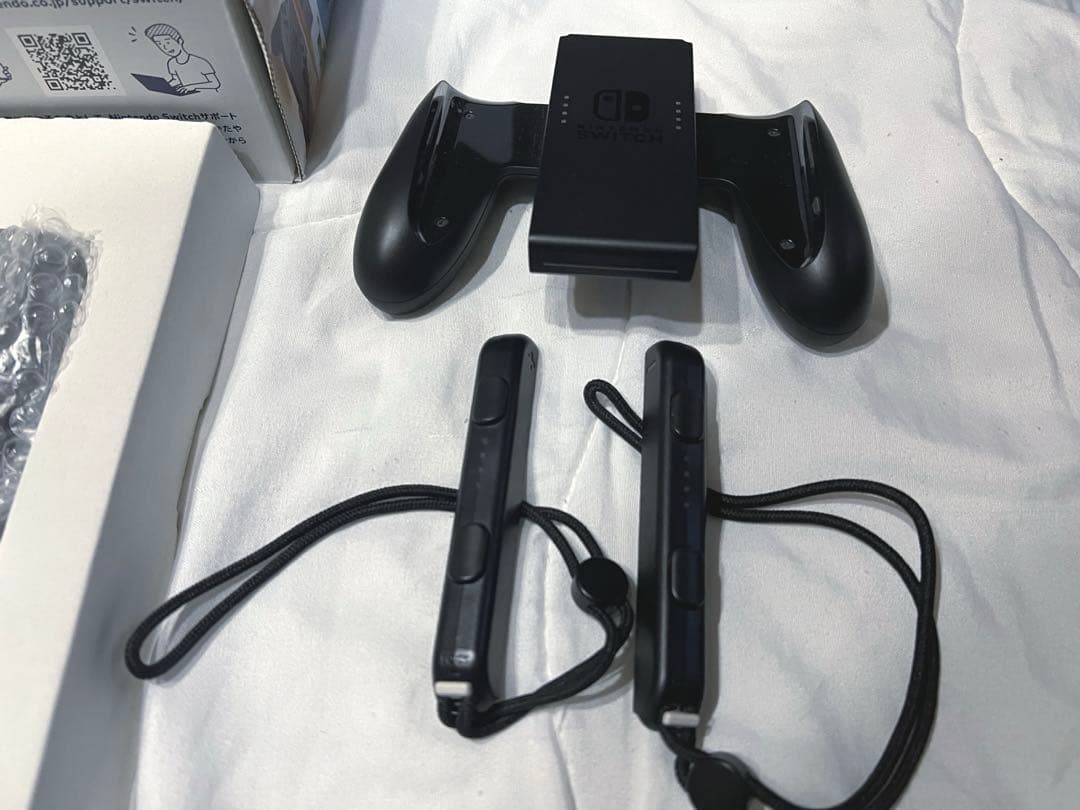 任天堂 Switch (初期化済)
