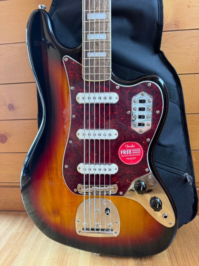 ベース Squier Classic Vibe Bass VI