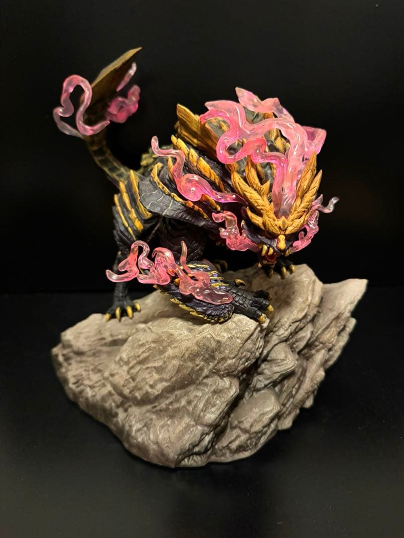 モンスターハンター フィギュア　クリエイターズモデル　マガイマガド