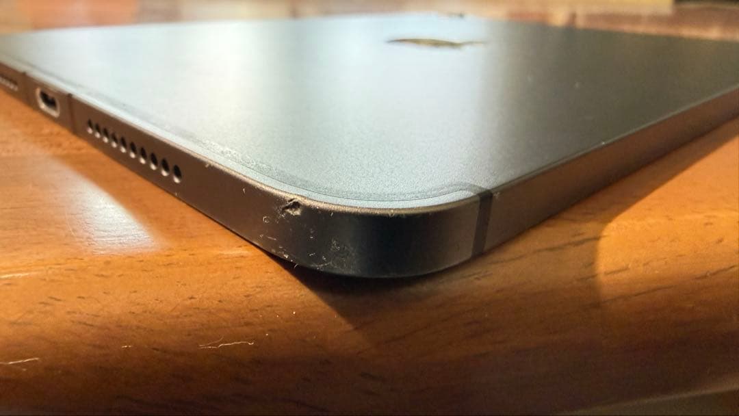 iPad mini6 256GB セルラー ※eSIM不可・角傷あり