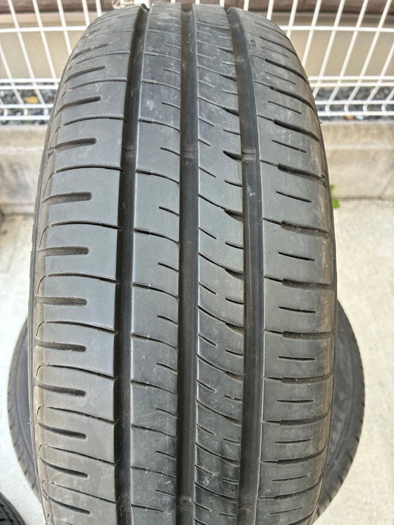 送料込み185/60r15ダンロップ　エナセーブEC204 24年製造4本セット
