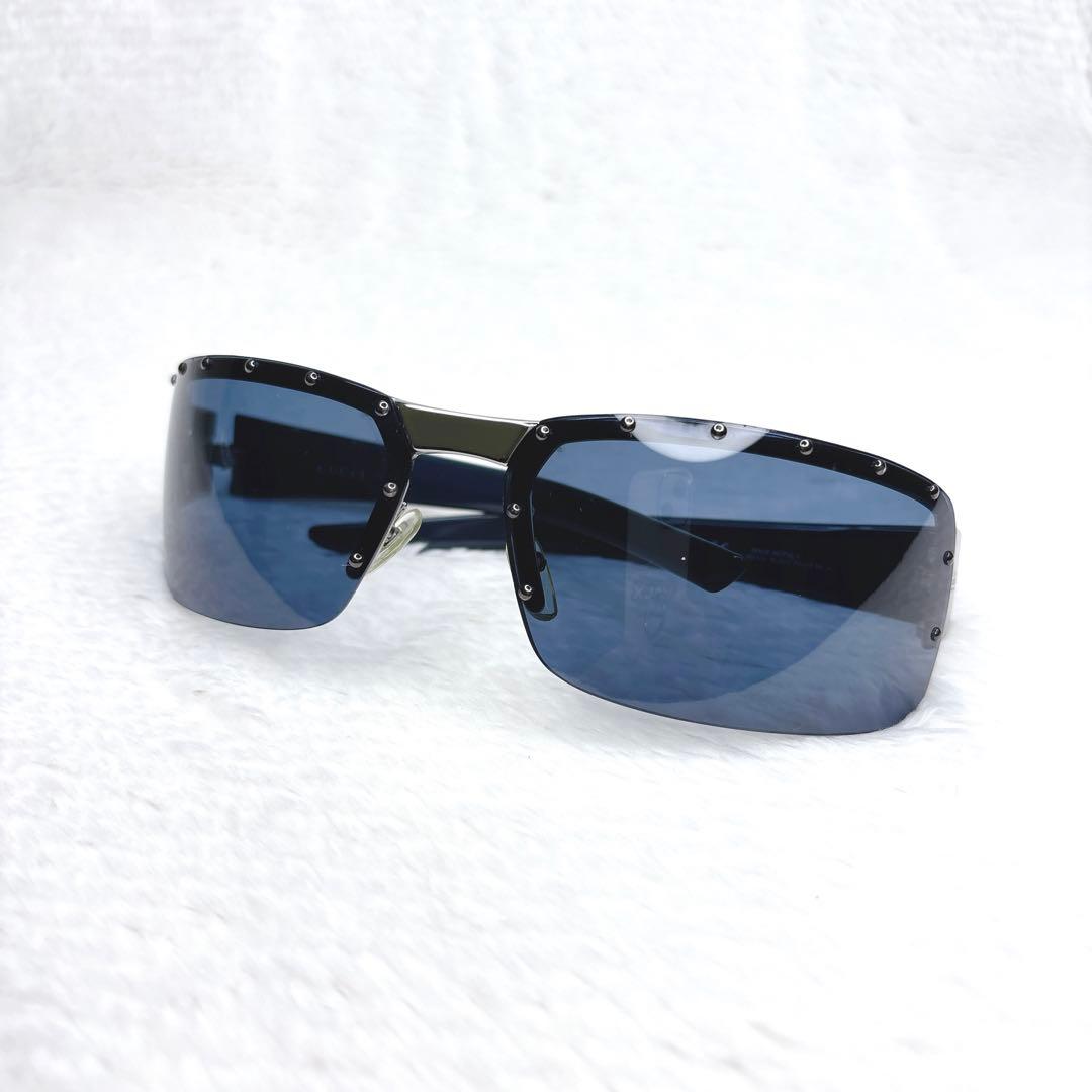 小物 GUCCI l Frame Sunglasses Rivet