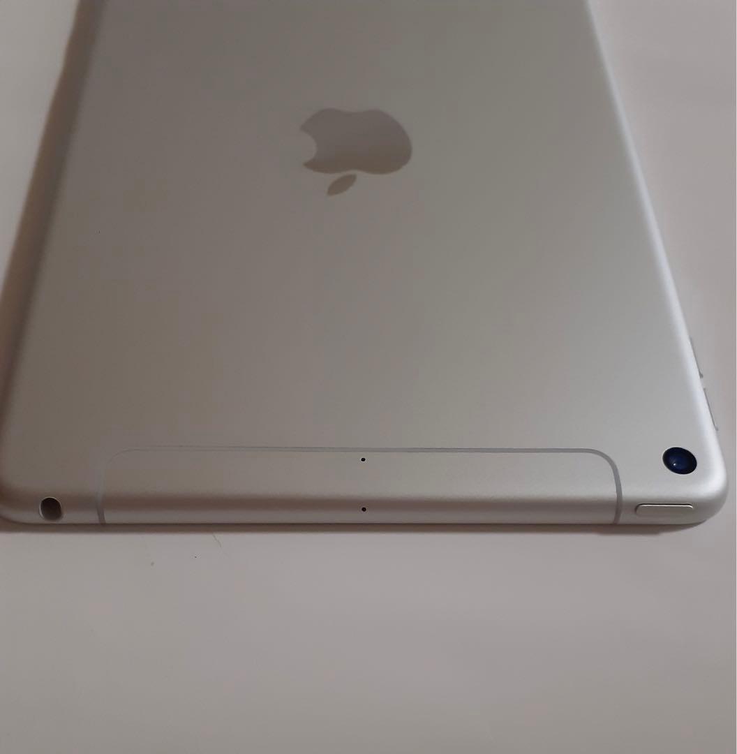 iPad mini5 第五世代 64GB Wi-Fi+cellular シルバー