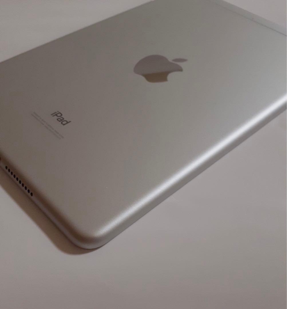 iPad mini5 第五世代 64GB Wi-Fi+cellular シルバー
