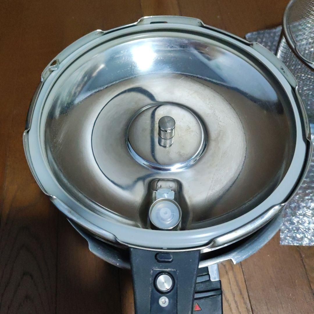 アサヒ軽金属　ゼロ活力なべ　5.5リットル 　蒸し器付き