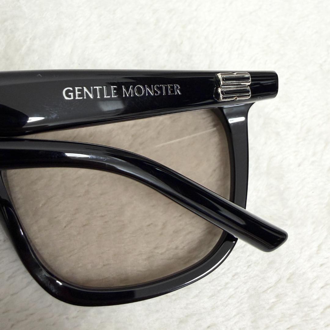 【ケース付】GENTLE MONSTER サングラス 黒 PINO