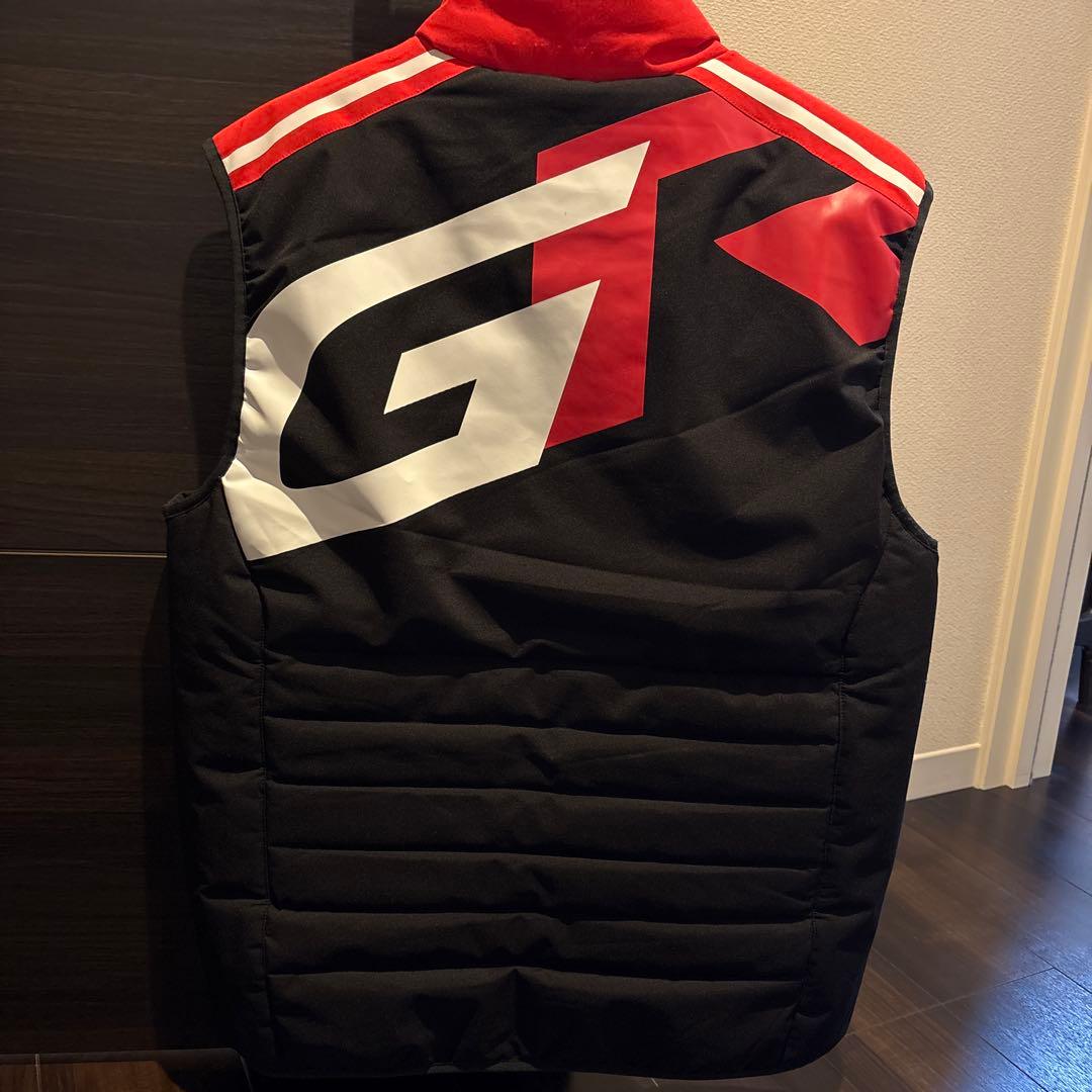 【美品】GR ダウン　ガズーレーシング　TOYOTA GAZOO Racing
