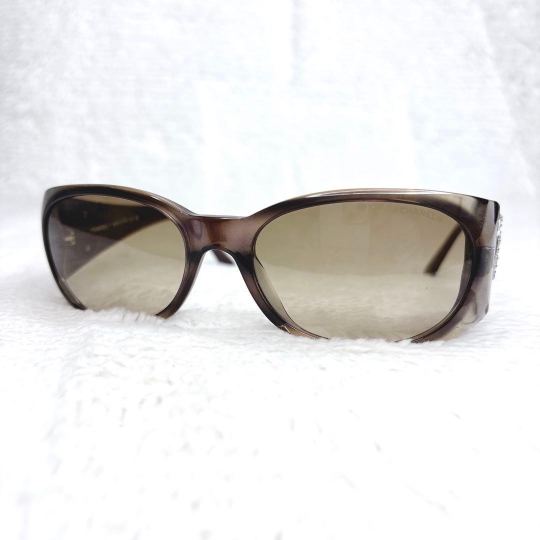 小物 CHANEL Pearl CC Logo Vintage Sunglasses