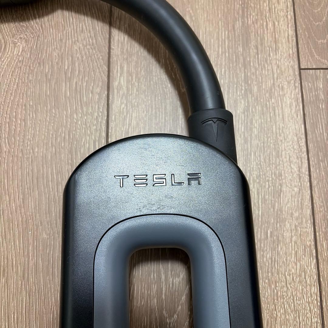 TESLA CHAdeMO Adapter （チャデモアダプター）