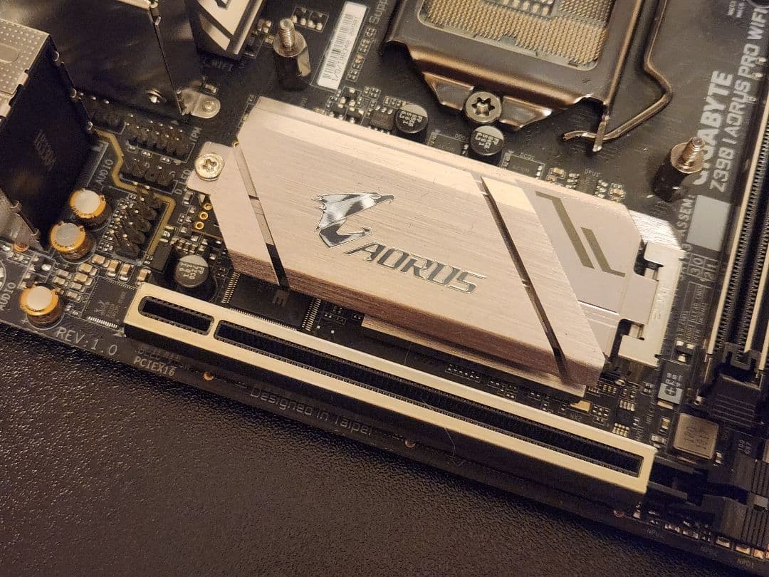 GIGABYTE Z390 AORUS PRO WIFI マザーボード
