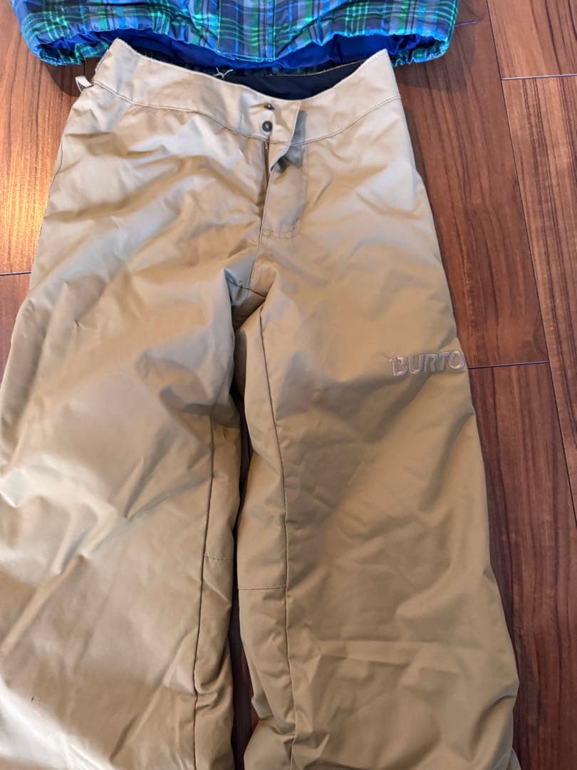 BURTON スノーボードウェア 子ども用