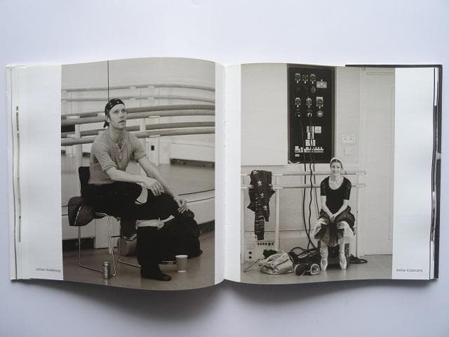 洋書◆ダンサー ロイヤルバレエ団の舞台裏写真集 本 演劇