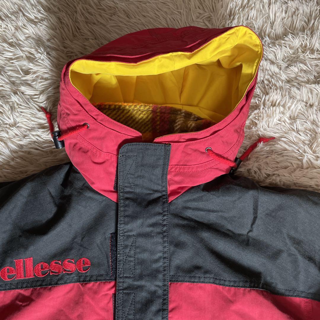 ellesse スノーボード　スキー　スノボウェア　セットアップ上下　男女兼用
