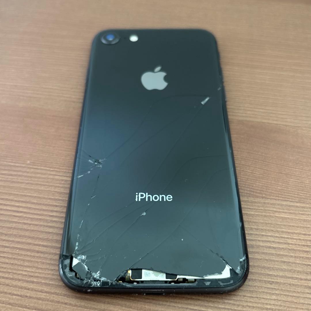 iPhone8 256GB /iPhone5s 64GB 2台セット! ジャンク