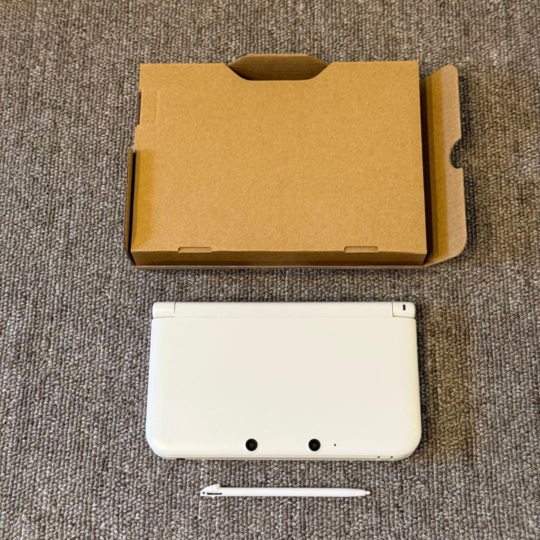 【美品】ニンテンドー3DS LL ホワイト 箱付き