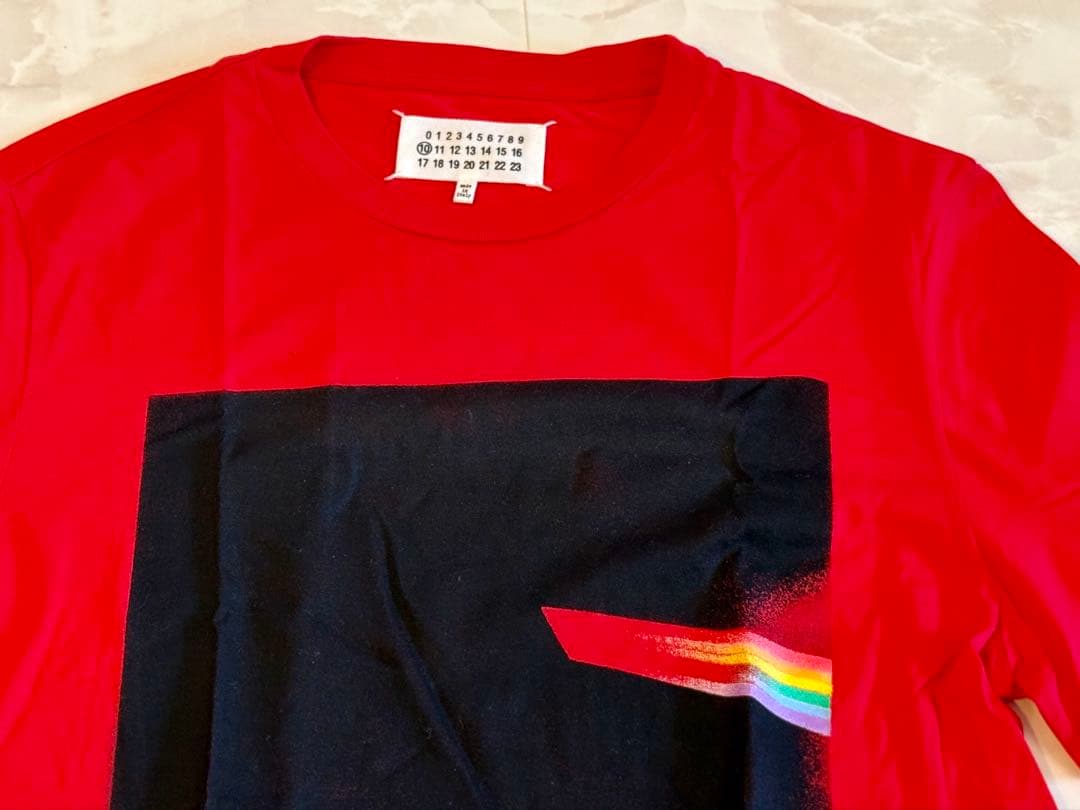 だいだいちほ❗️Maison Margiela レッド Tシャツ
