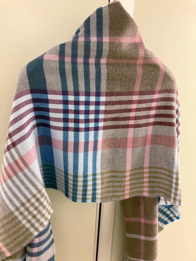 ■Johnstons of Elgin■ 良トーン配色チェック WOOLストール