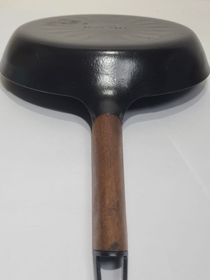 VERMICULAR フライパン 26cm　ウォールナット