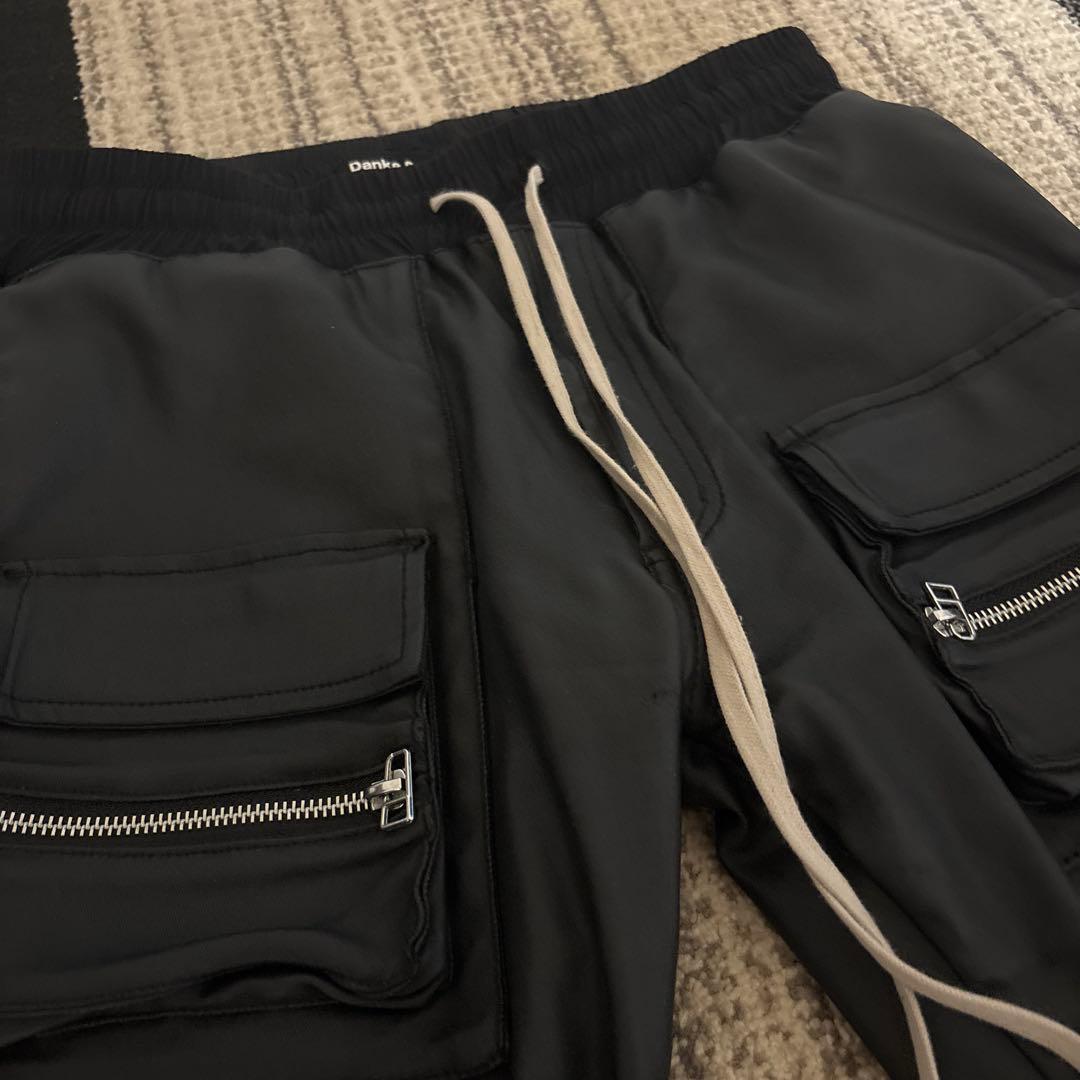ダンケシェーン レザー