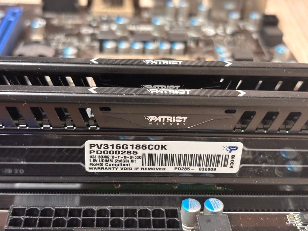 [中古]MSI H77MA-S40マザーボード+i7-2600kCPU+32GB