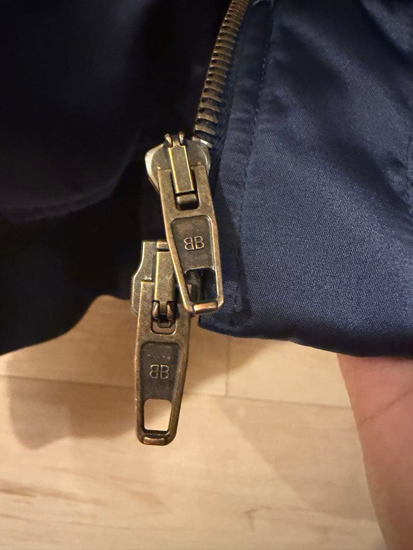 k*a様 BALENCIAGA ロゴ　MA-1 極美品