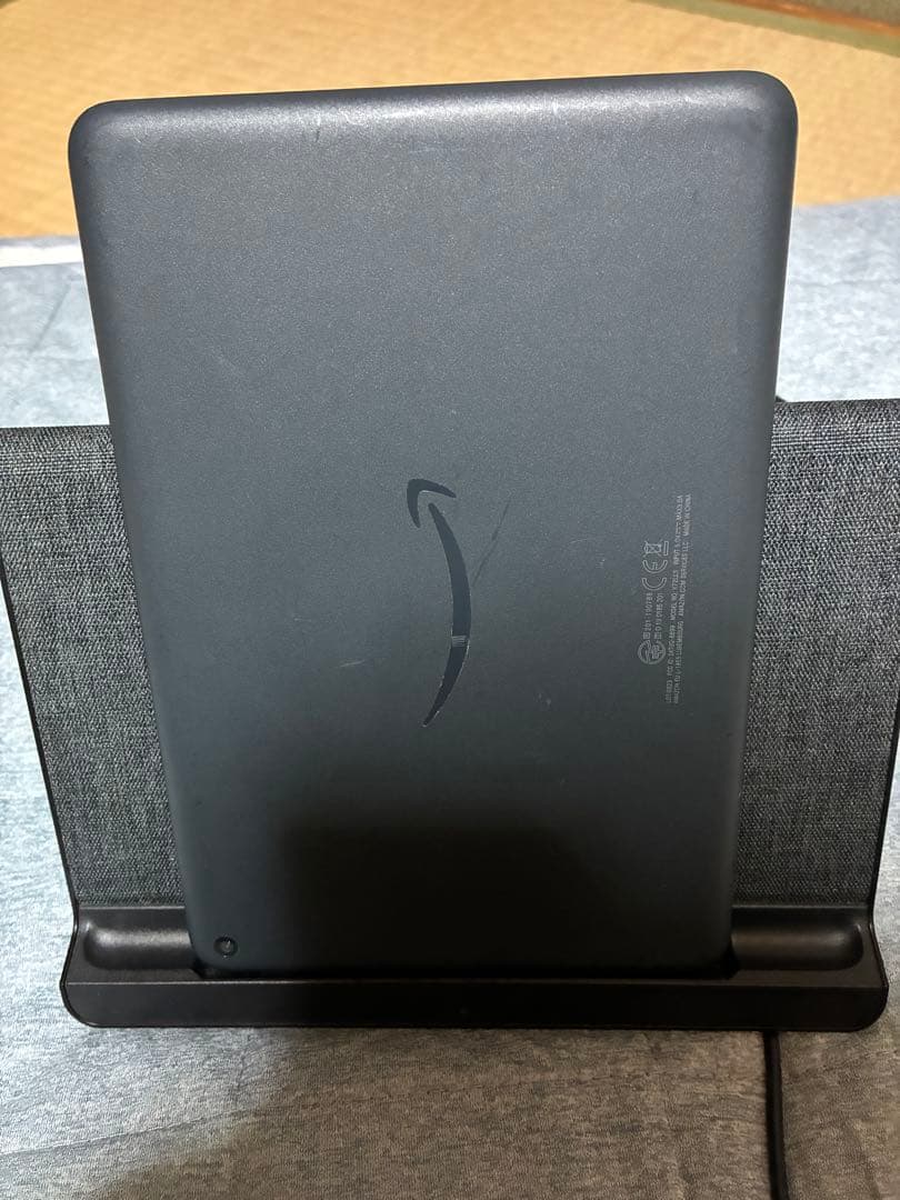 Amazon fire HD 8 PLUS 第10世代32GB充電スタンド付属