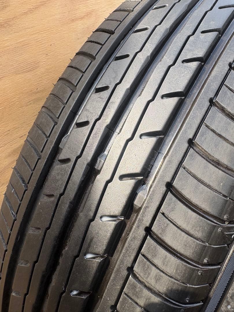 175/65R14中古タイヤ　バリ溝
