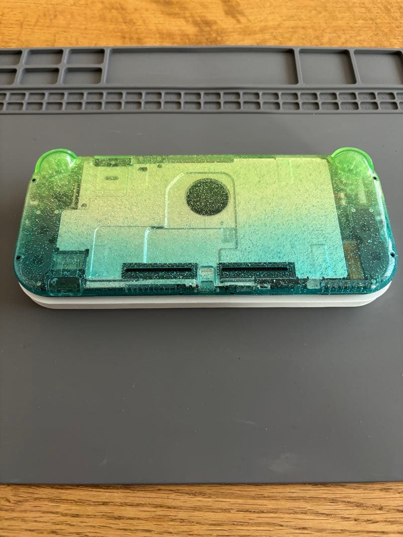 Nintendo Switch Lite本体　カスタム品　グリーン＆ブルー仕様