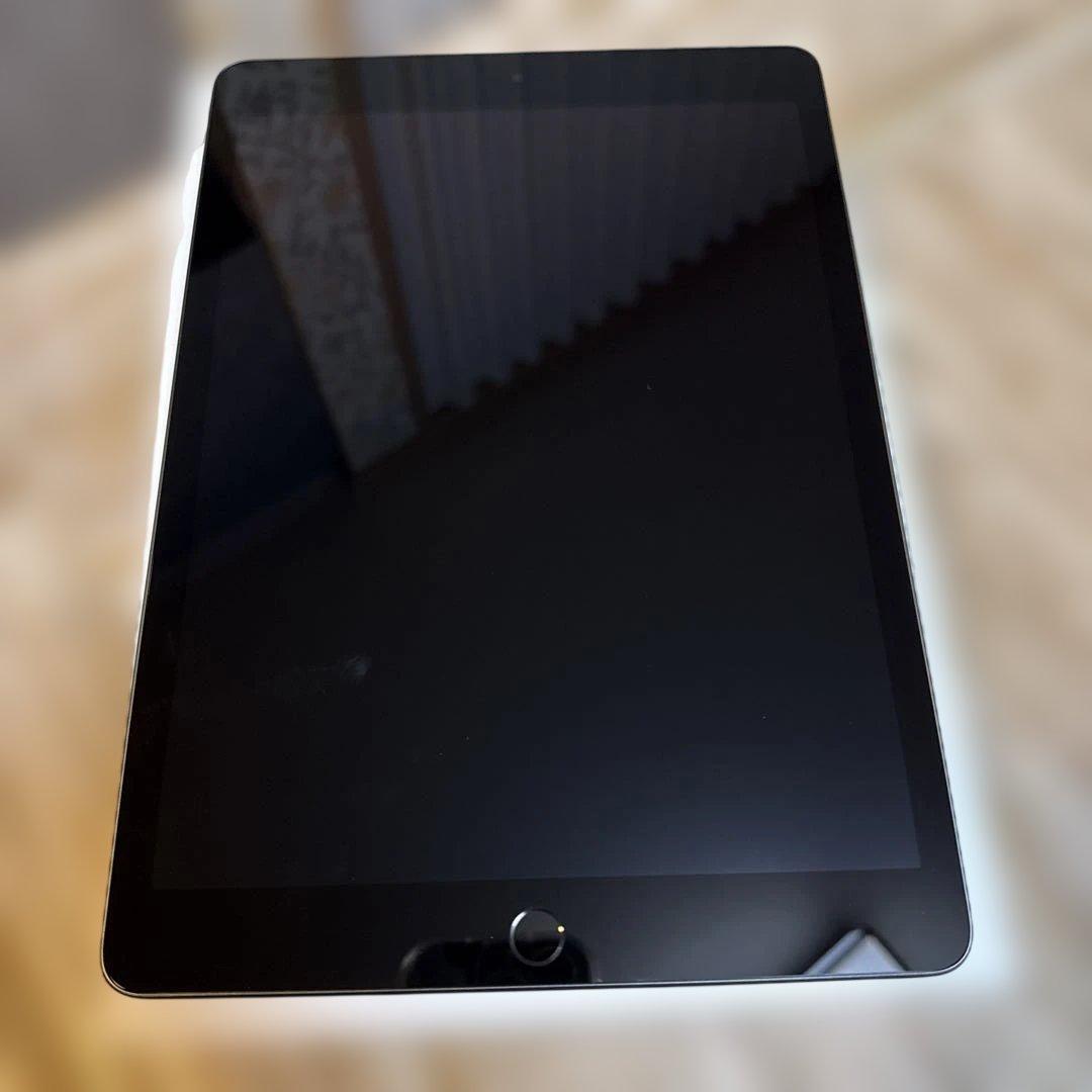 iPad 第9世代　64GB 未使用品