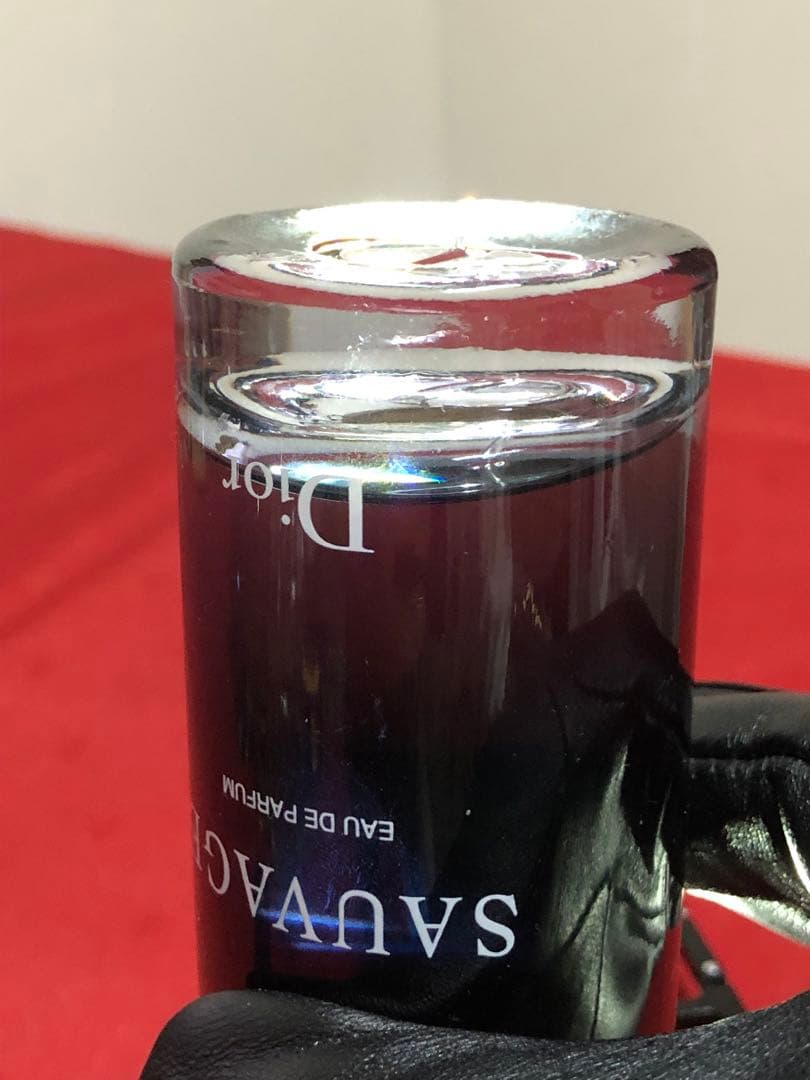Dior 香水 SAUVAGE オードパルファム 100ml