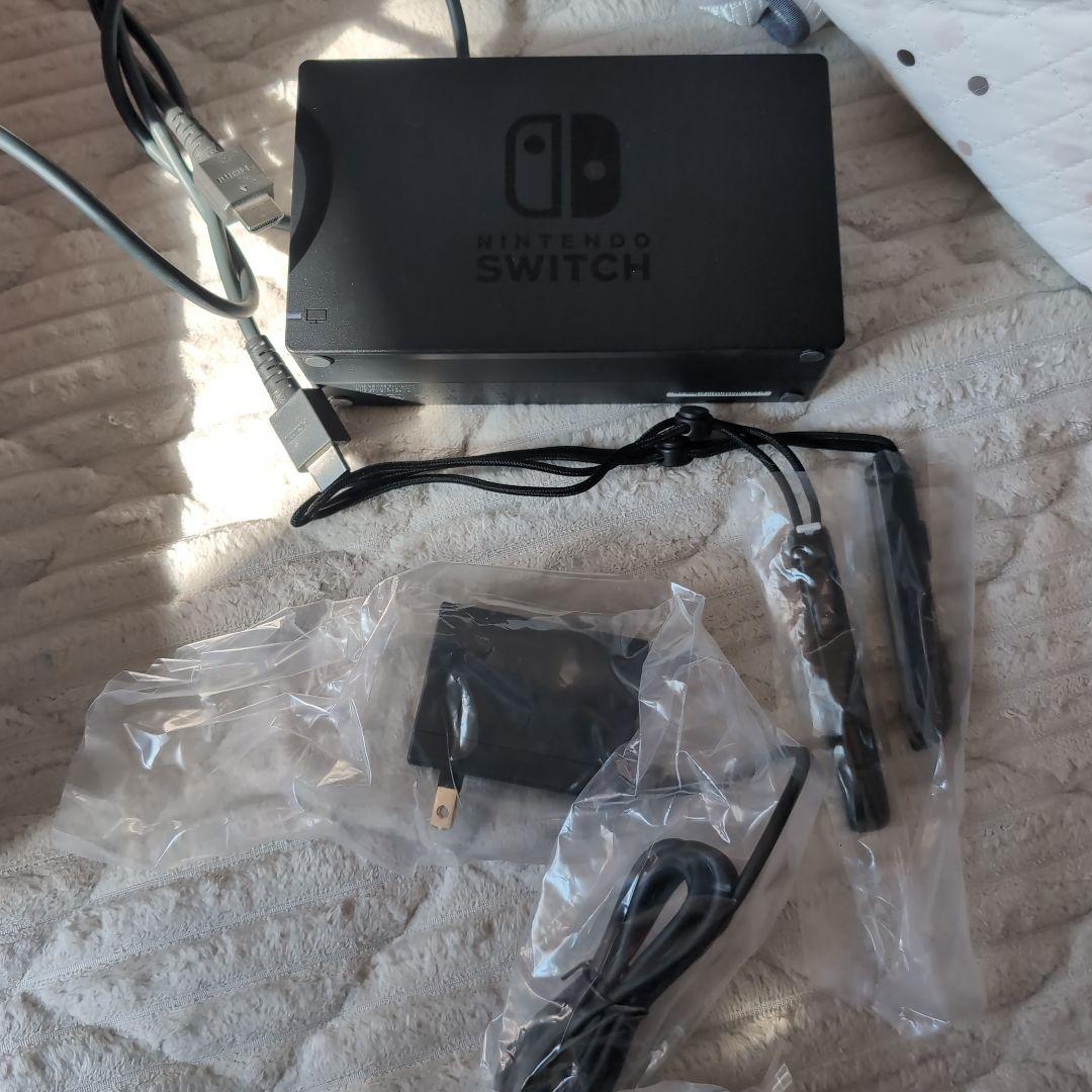 Nintendo Switch 一式　ニンテンドースイッチ　ピカチュウポーチ