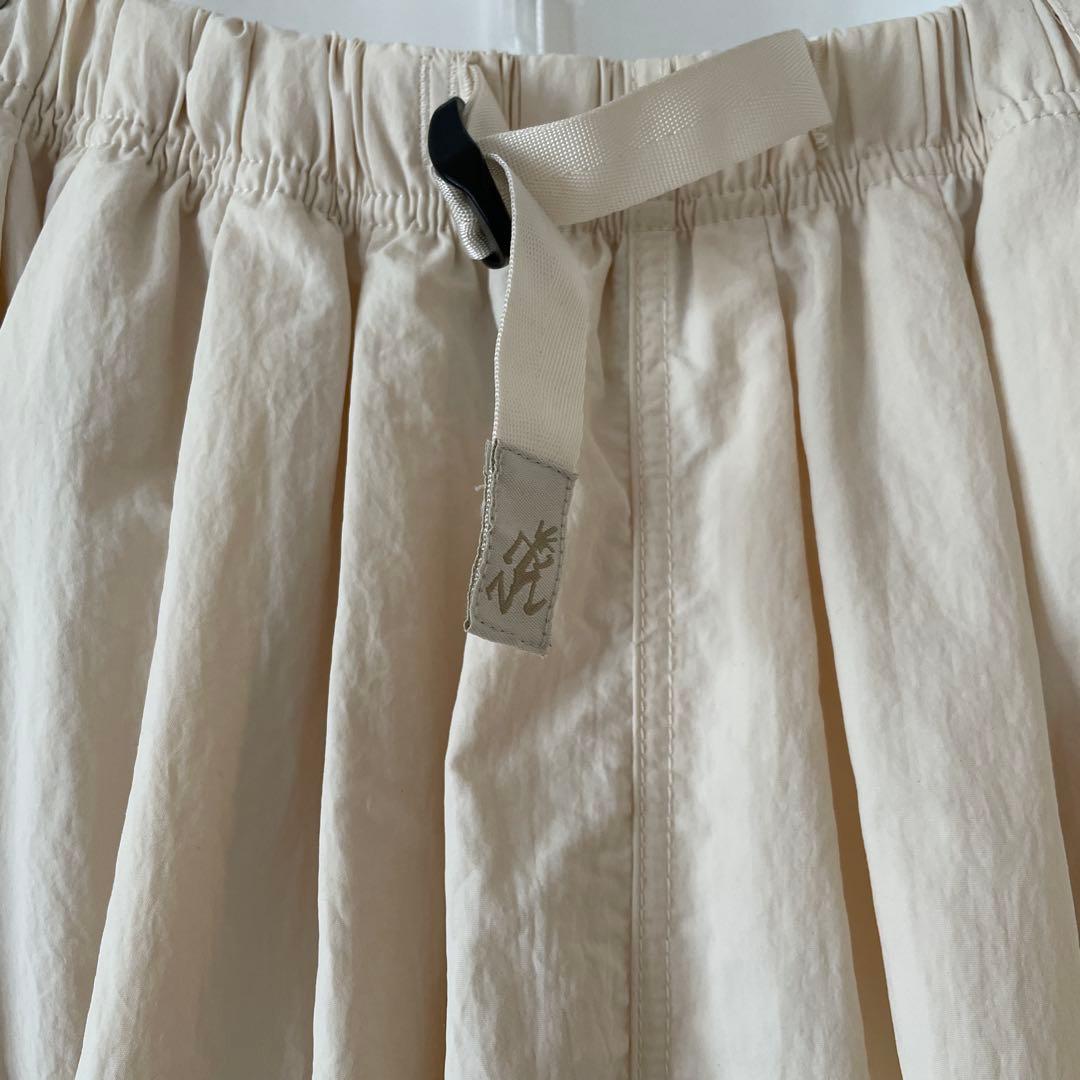 専用GRAMICCI × BEAMS別注ナイロン ロングスカートアイボリー