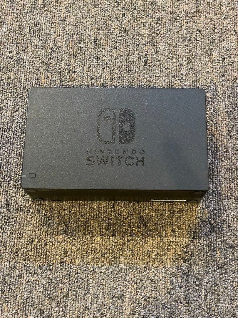 Nintendo Switch グレー 本体（コード類未使用）