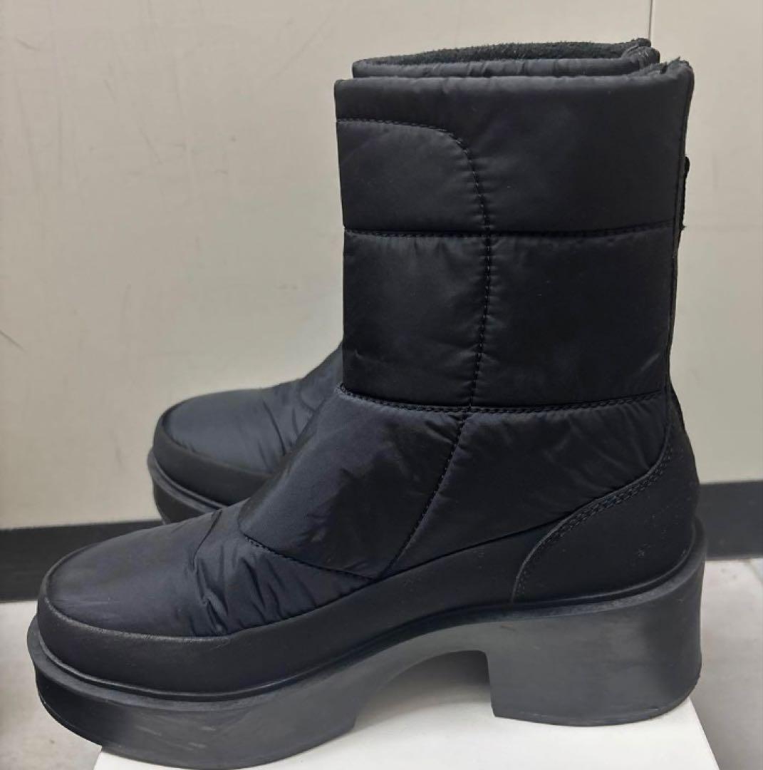 THE NORTH FACEカルミア　ヌプシ　ウォータープルーフ　　24センチ