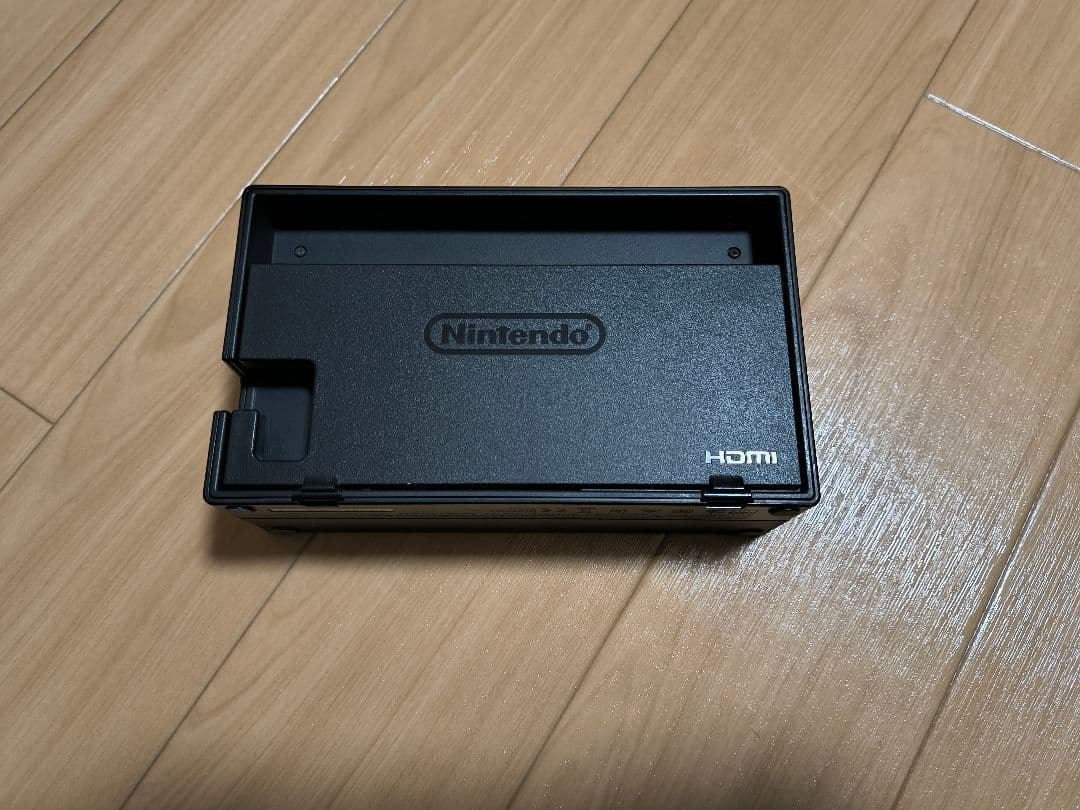 コ*ラ様 Nintendo Switch 本体