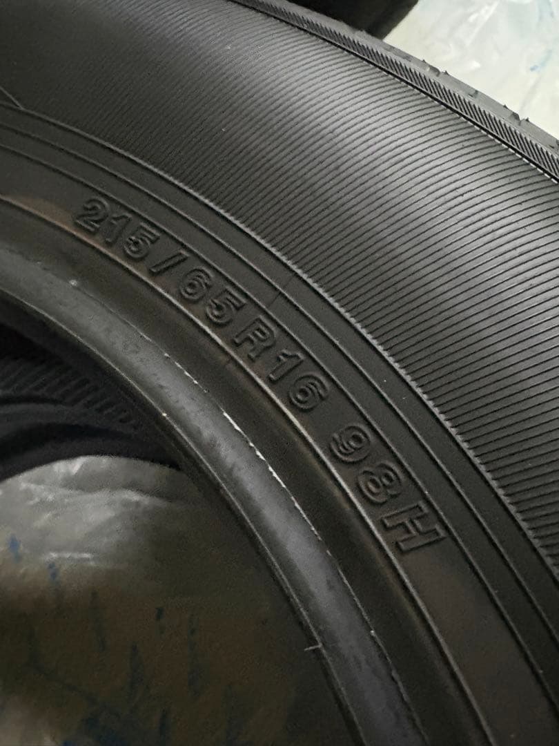 ヨコハマ　ブルーアースES ES32サマータイヤ 215/65R16 4本セット