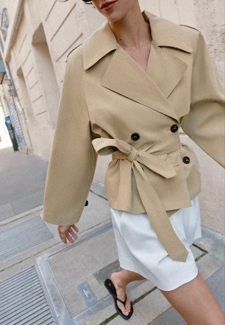 ZARA ショートトレンチコート　ショルダーパッド付き Sサイズ